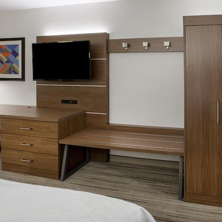 Holiday Inn Express & Suites - Miramar By Ihg 外观 照片