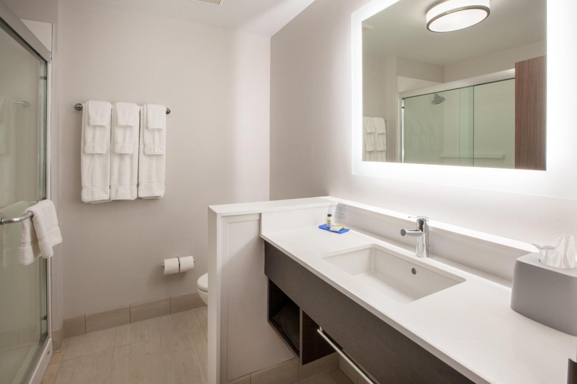 Holiday Inn Express & Suites - Miramar By Ihg 外观 照片